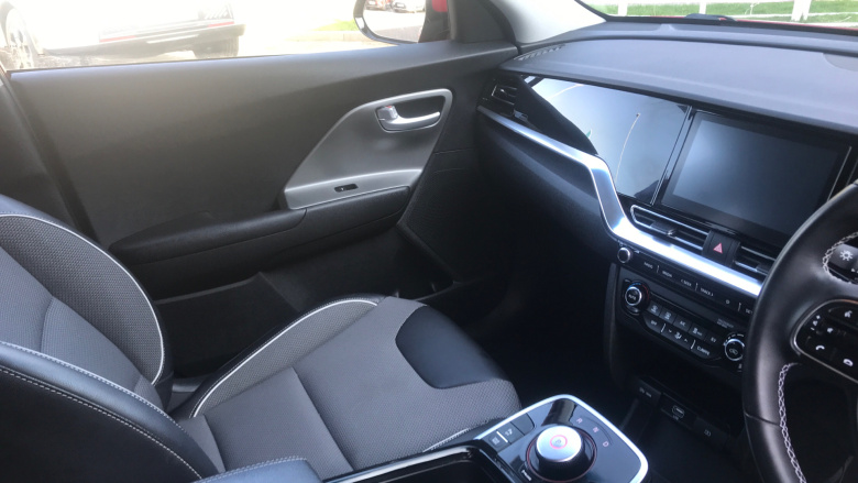 Kia E-Niro 150kW 2 Long Range 64kWh 5dr Auto Electric Estate